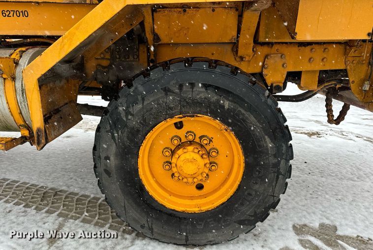 image for item DT2249 1988 Oshkosh  F-1840-SP ready mix truck