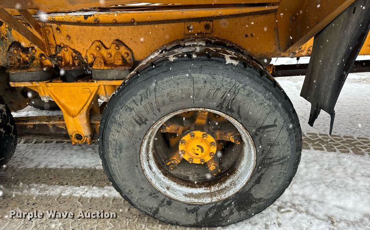 image for item DT2249 1988 Oshkosh  F-1840-SP ready mix truck