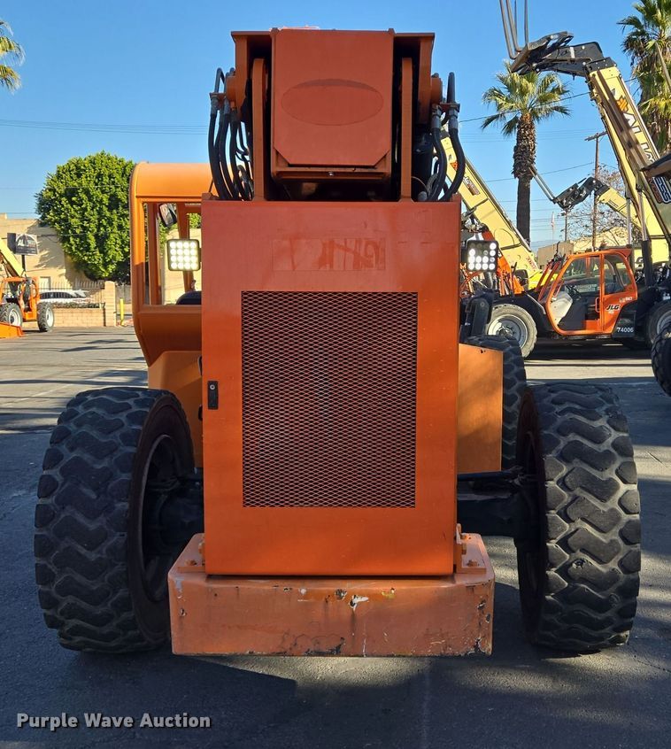 image for item DT5370 2012 JLG 10054 telehandler