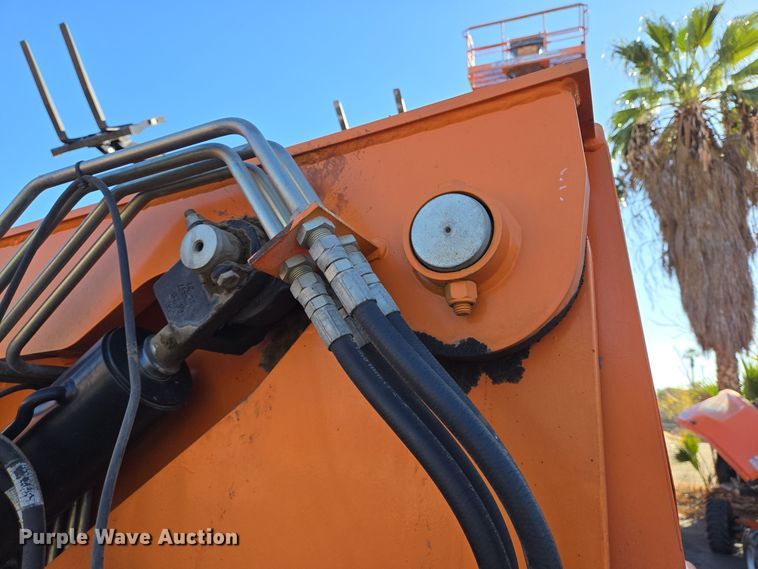 image for item DT5370 2012 JLG 10054 telehandler