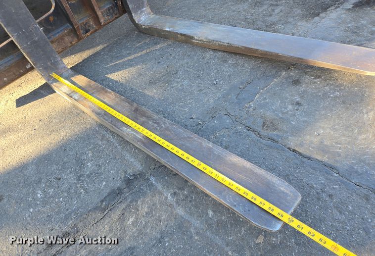 image for item DT5370 2012 JLG 10054 telehandler