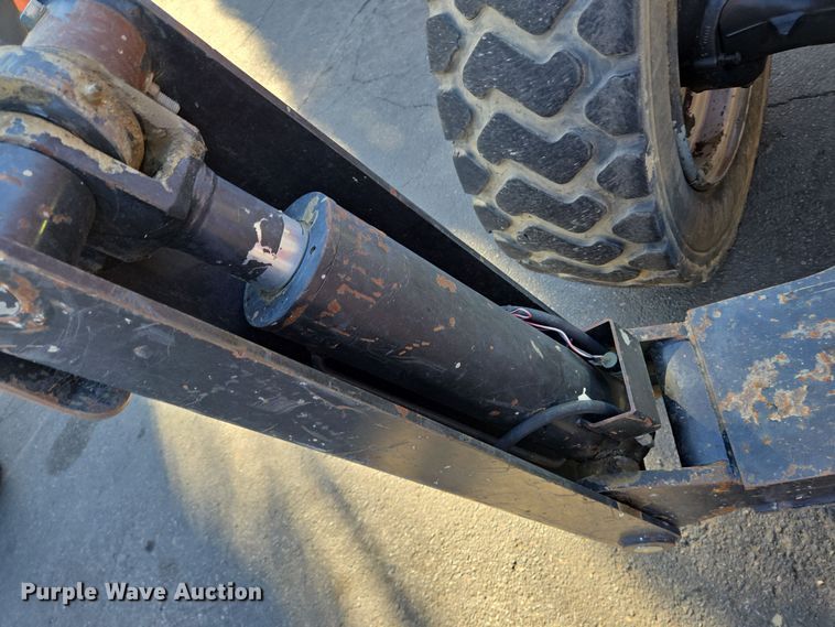 image for item DT5370 2012 JLG 10054 telehandler