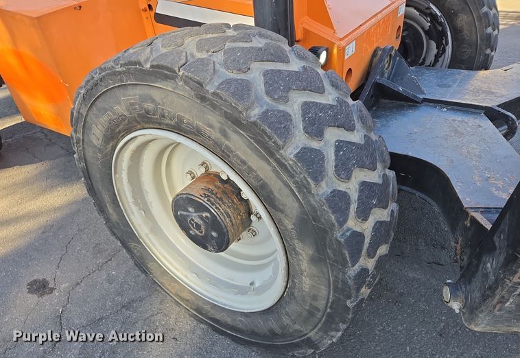 image for item DT5370 2012 JLG 10054 telehandler