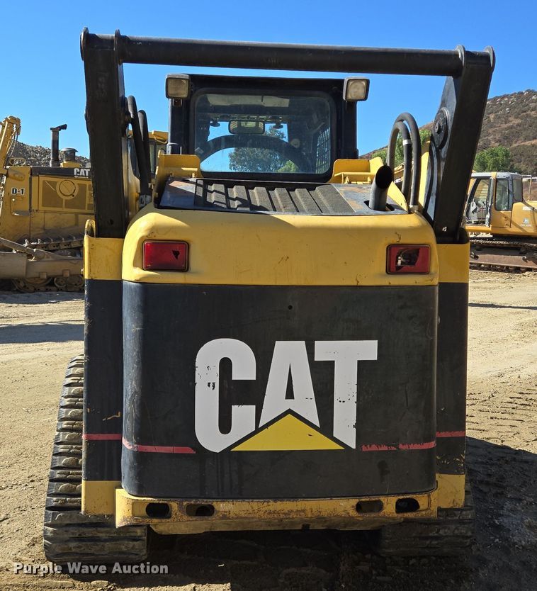 image for item DT5372 2006 Caterpillar 257B tracked skid steer loader
