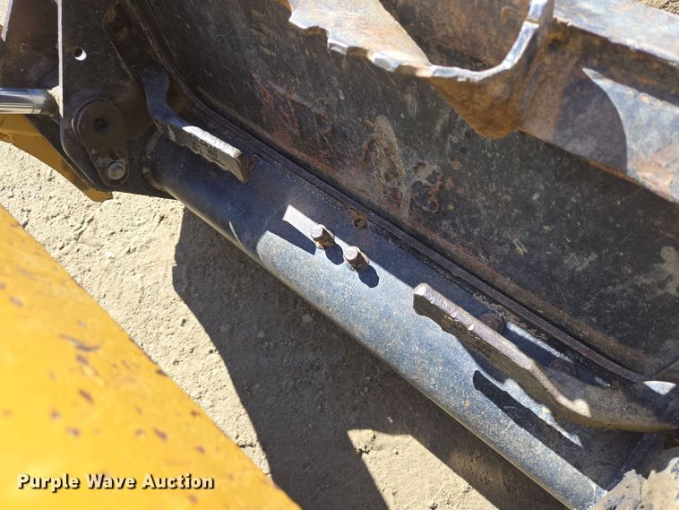 image for item DT5372 2006 Caterpillar 257B tracked skid steer loader