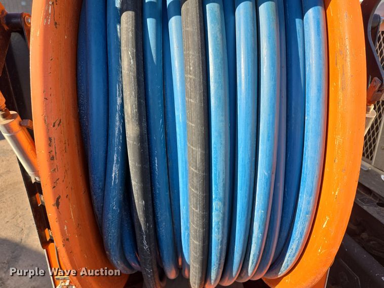 image for item DT5390 2002 International 2554 sewer jetter truck