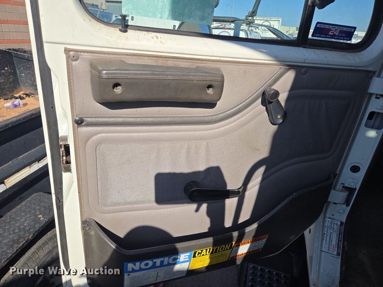 image for item DT5390 2002 International 2554 sewer jetter truck