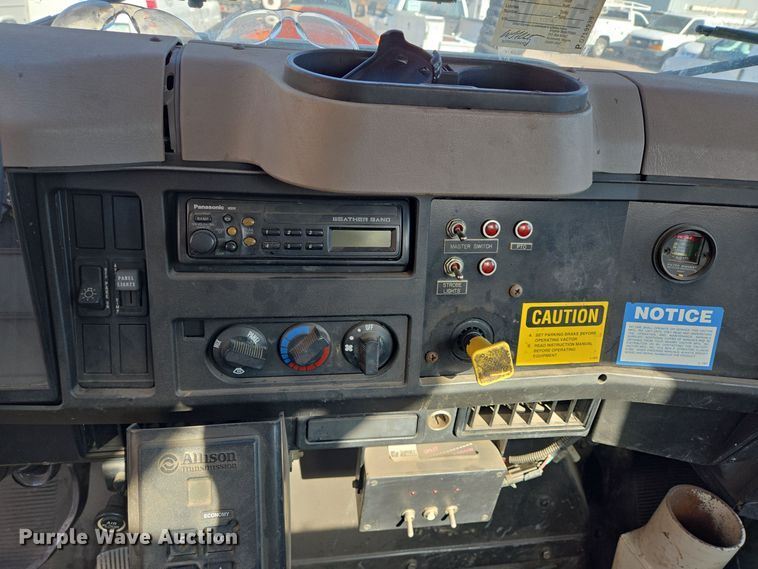 image for item DT5390 2002 International 2554 sewer jetter truck