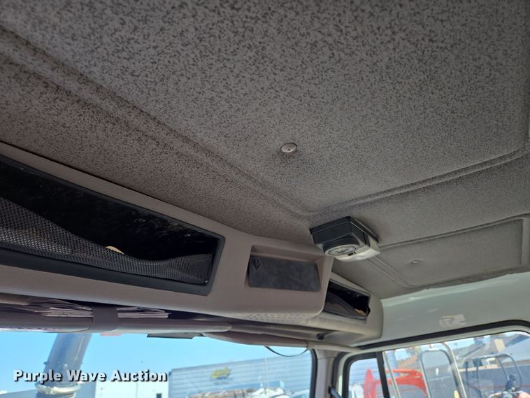 image for item DT5390 2002 International 2554 sewer jetter truck