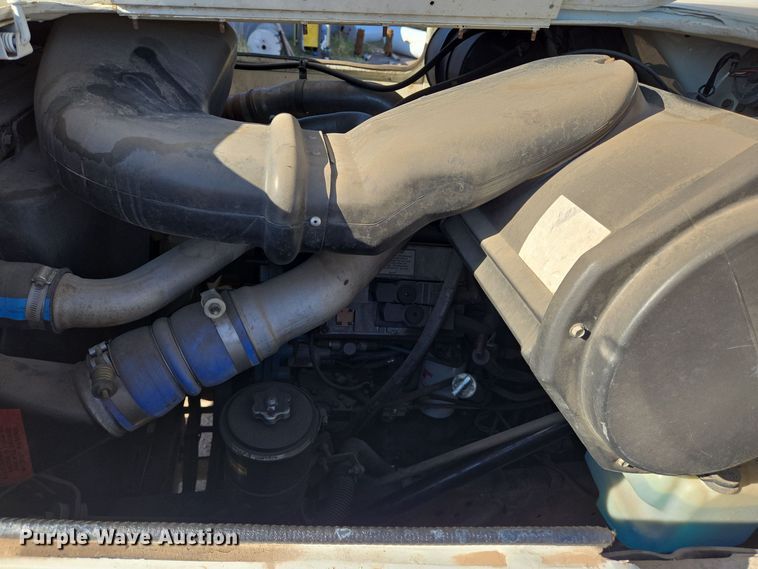 image for item DT5390 2002 International 2554 sewer jetter truck