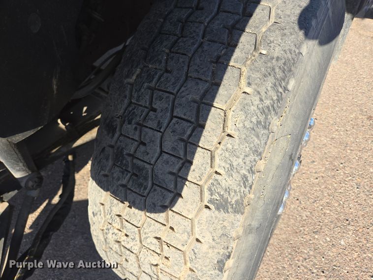 image for item DT5390 2002 International 2554 sewer jetter truck