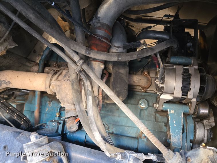 image for item DT5395 2001 International 2554 4X2 sewer jetter truck