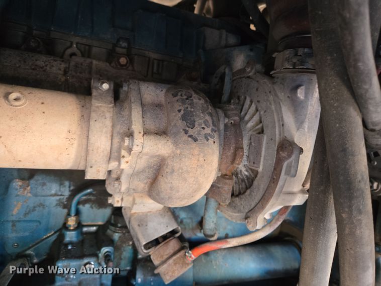 image for item DT5395 2001 International 2554 4X2 sewer jetter truck