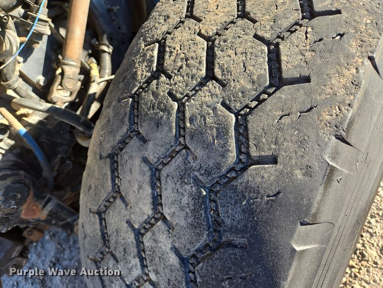 image for item DT5395 2001 International 2554 4X2 sewer jetter truck