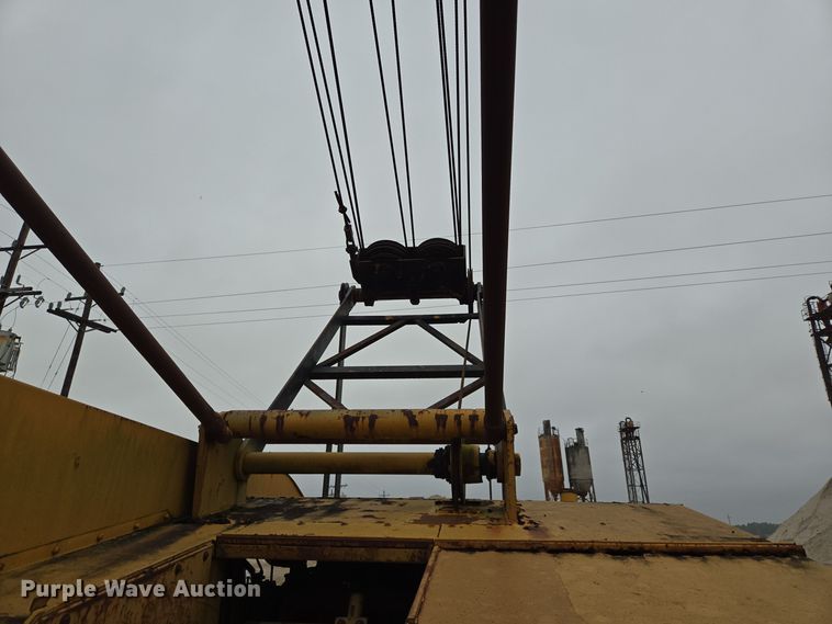 image for item DT5398 1973 American 4260 crane