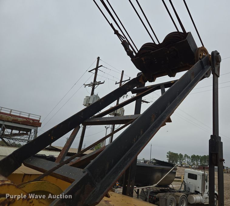 image for item DT5398 1973 American 4260 crane