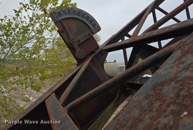 image for item DT5398 1973 American 4260 crane