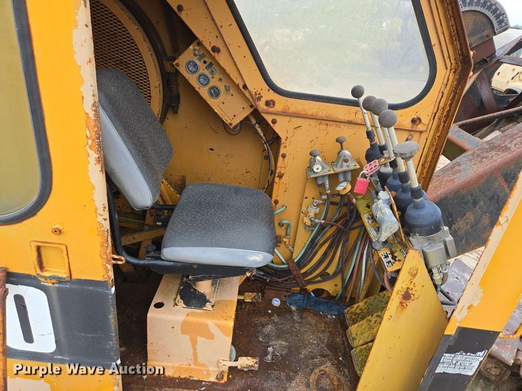 image for item DT5398 1973 American 4260 crane