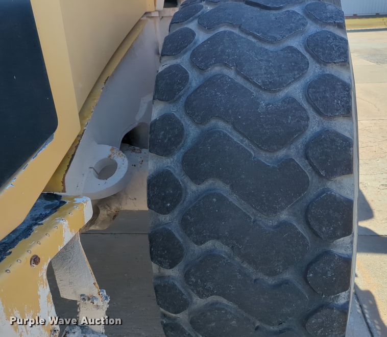 image for item DT6555 1999 Caterpillar 950G wheel loader