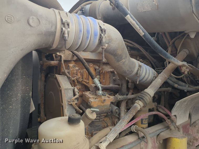 image for item DT6558 2005 Sterling L9500 dump truck