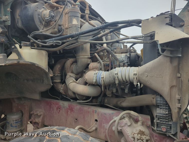 image for item DT6558 2005 Sterling L9500 dump truck