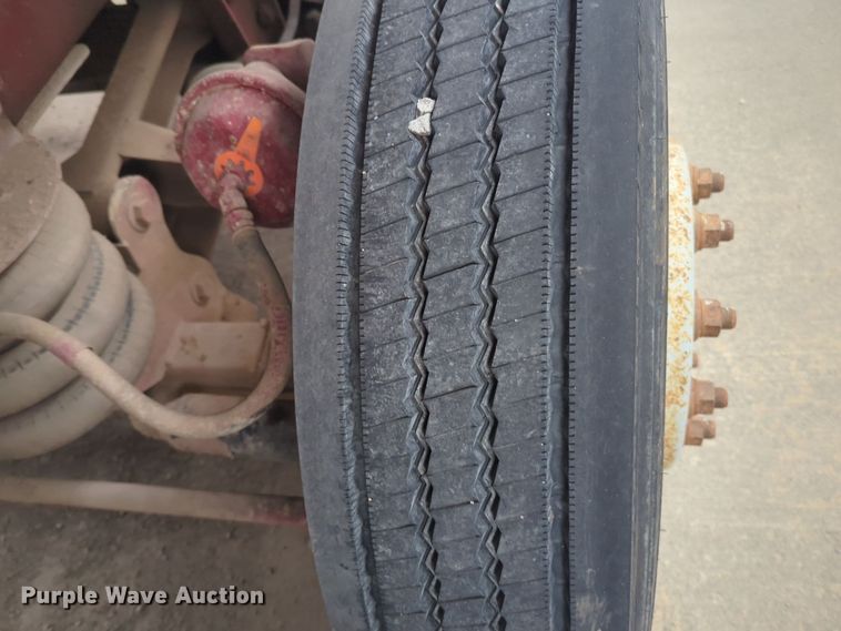 image for item DT6558 2005 Sterling L9500 dump truck