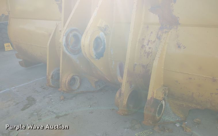 image for item DT6578 Caterpillar 990 Series wheel loader bucket