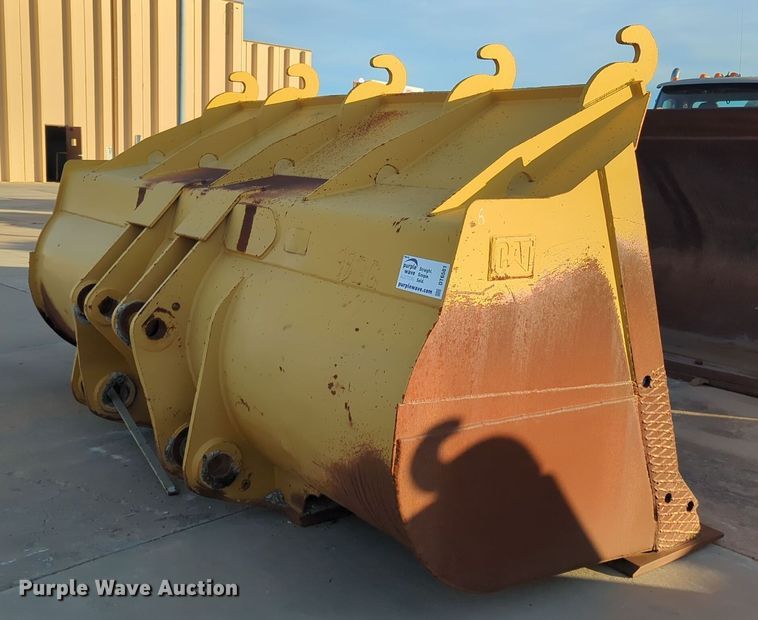 image for item DT6581 Caterpillar 980G wheel loader bucket