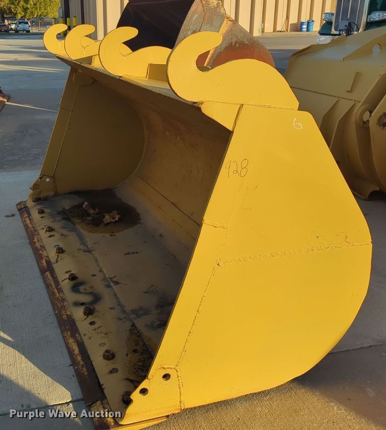 image for item DT6583 Caterpillar wheel loader bucket