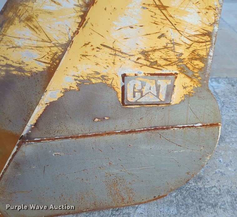 image for item DT6585 Caterpillar wheel loader bucket