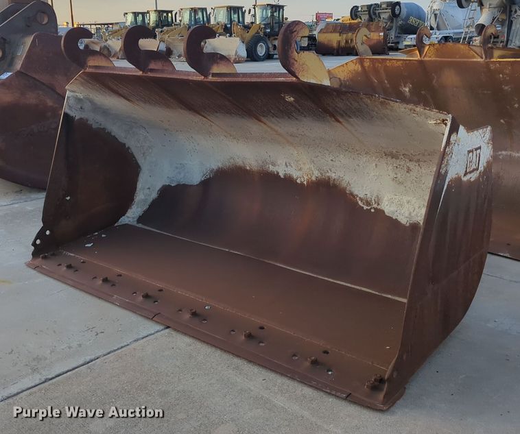 image for item DT6586 Caterpillar wheel loader bucket