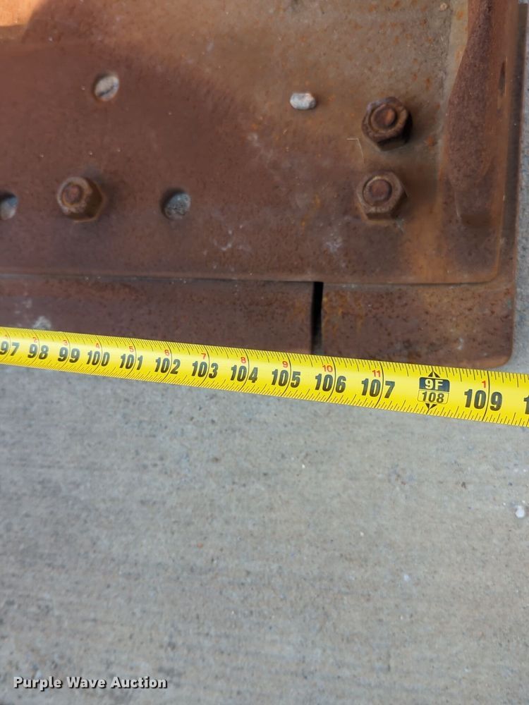 image for item DT6587 Caterpillar 938K wheel loader bucket