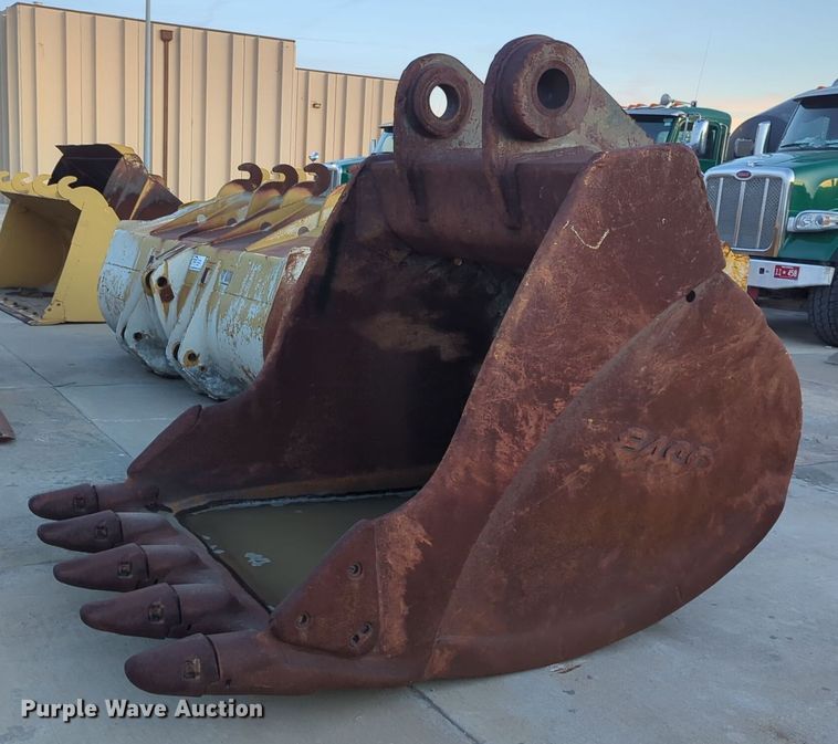 image for item DT6588 Esco excavator bucket