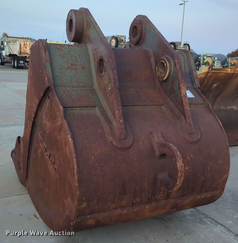 image for item DT6588 Esco excavator bucket