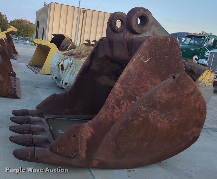 image for item DT6588 Esco excavator bucket