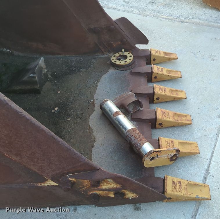 image for item DT6589 Fleco excavator bucket