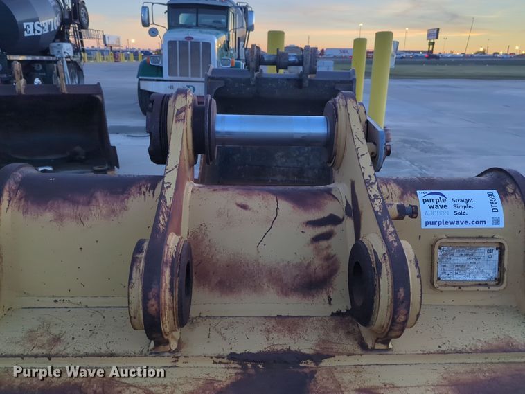 image for item DT6590 Caterpillar 325D excavator bucket