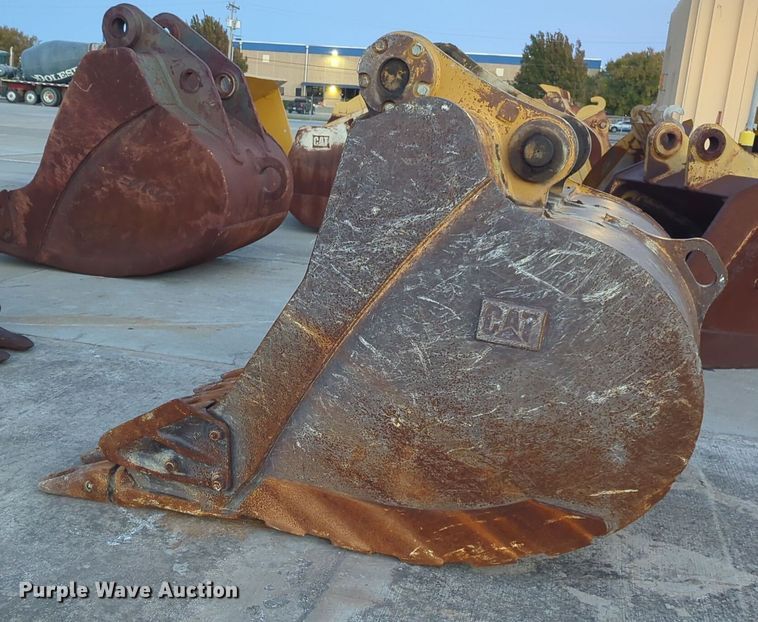 image for item DT6591 Caterpillar excavator bucket