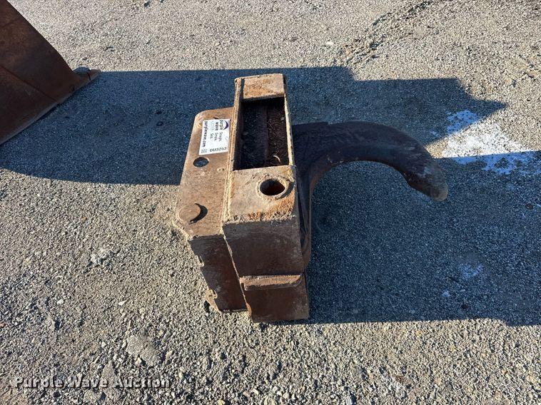 image for item DU3253 Excavator ripper tooth