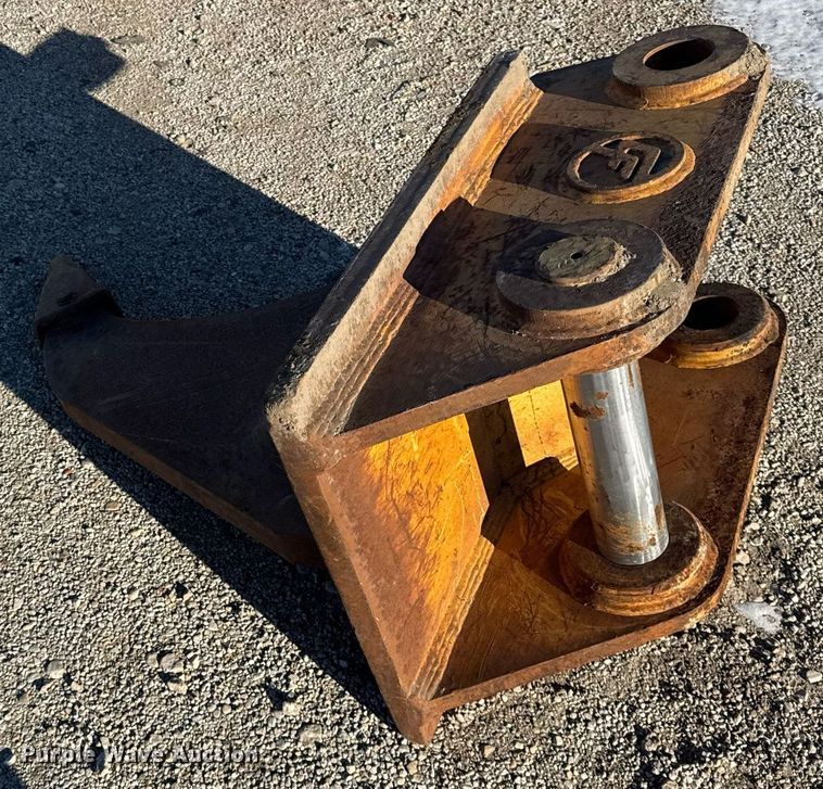 image for item DU3255 CF excavator ripper tooth