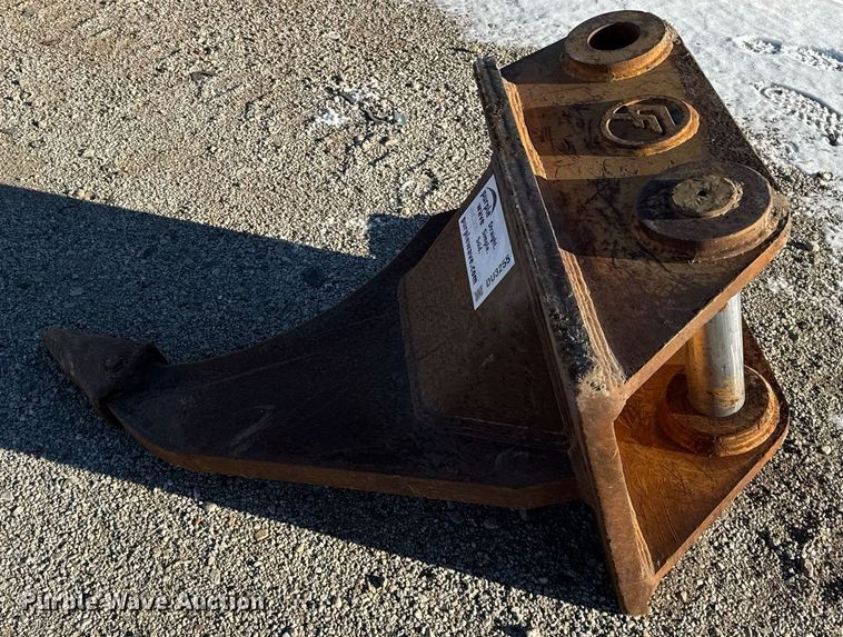 image for item DU3255 CF excavator ripper tooth