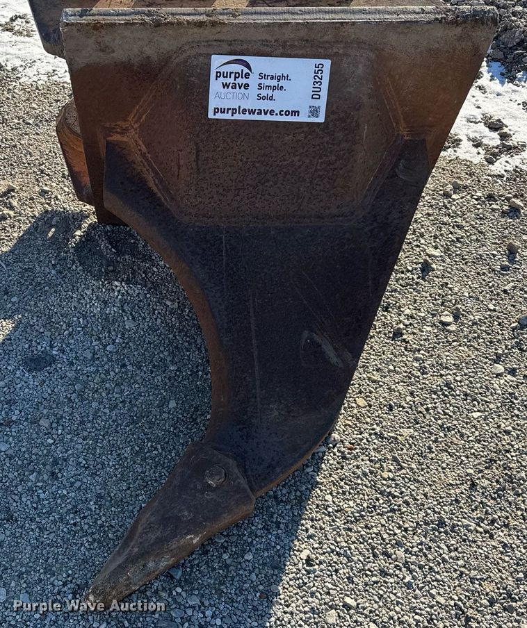 image for item DU3255 CF excavator ripper tooth