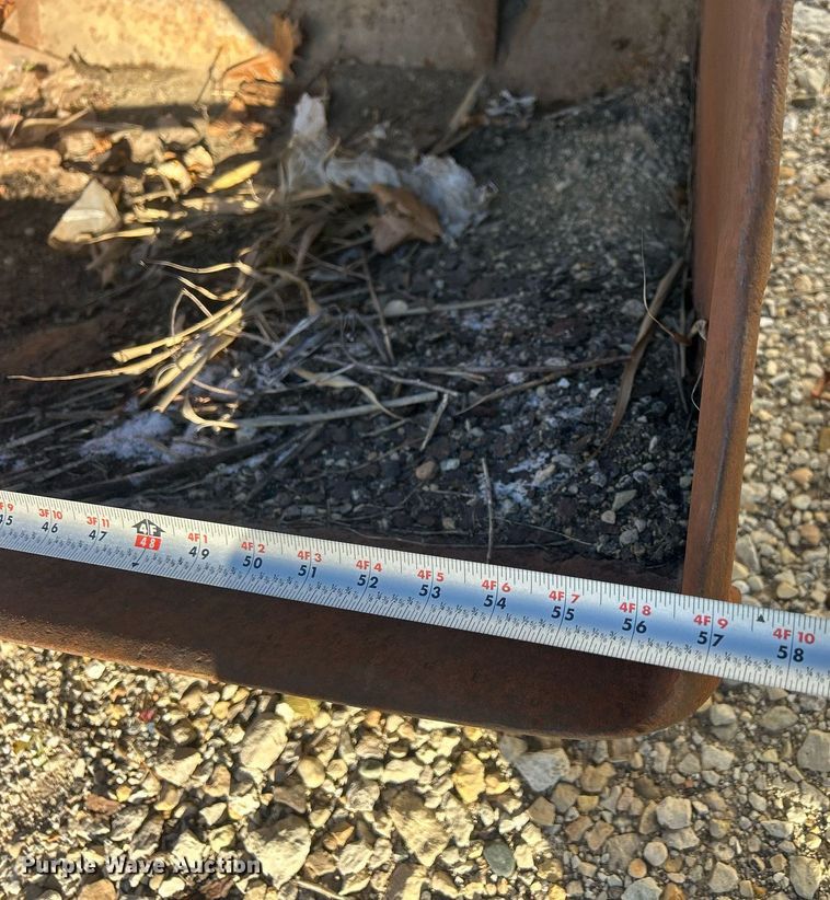 image for item DU3257 Excavator bucket