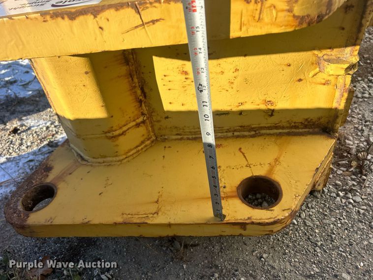 image for item DU3261 CF excavator bucket