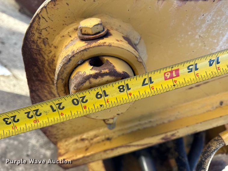 image for item DU3268 Excavator bucket