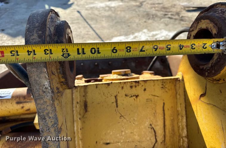 image for item DU3268 Excavator bucket