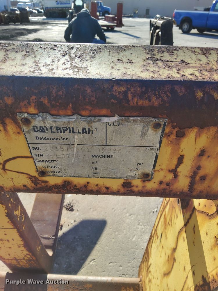 image for item DU3270 Caterpillar wheel loader forks