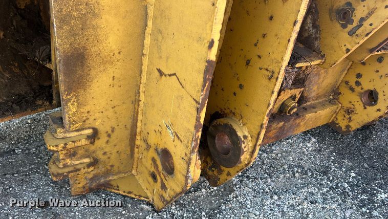 image for item DU3273 Henke 6421 snow plow