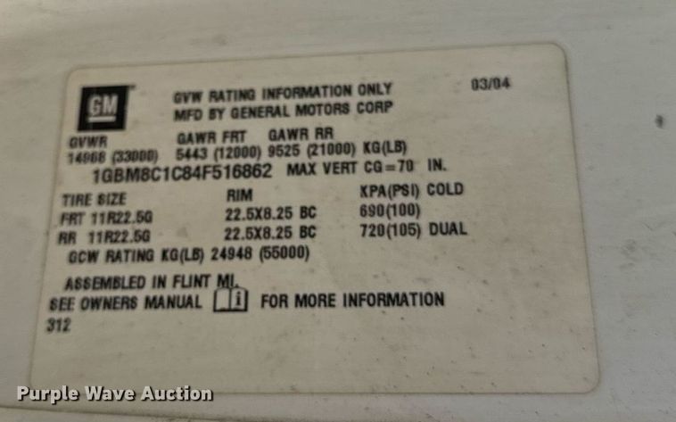 image for item DU3278 2004 Chevrolet  C8500 truck cab and chassis