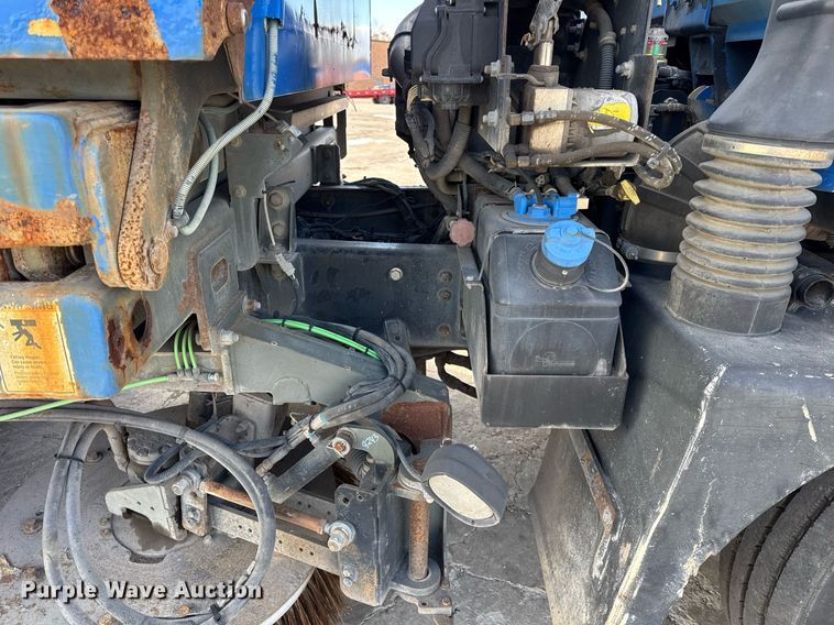 image for item DU3280 2012 Autocar street sweeper truck